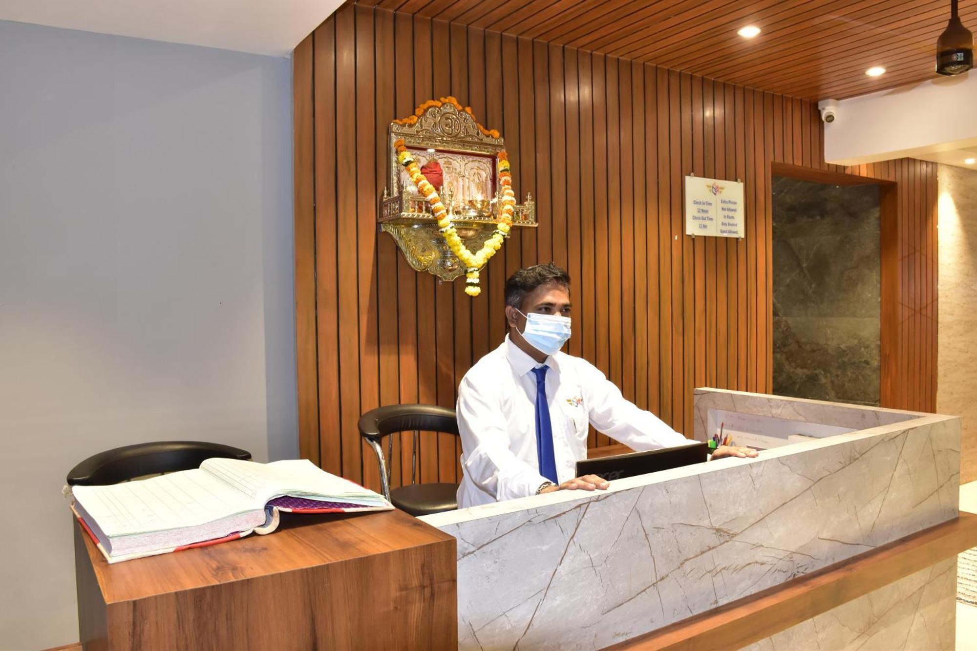 Hotel Candor Amigo Airoli Mind Space 나비뭄바이 외부 사진